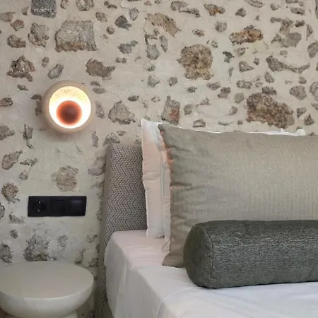 Lustro Boutique Hotel